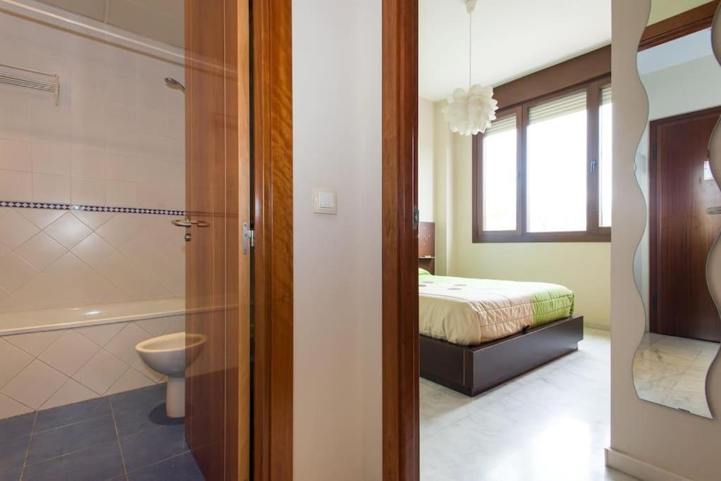 Fibes Apartamento Con Parking Gratis Sevilla Exteriör bild