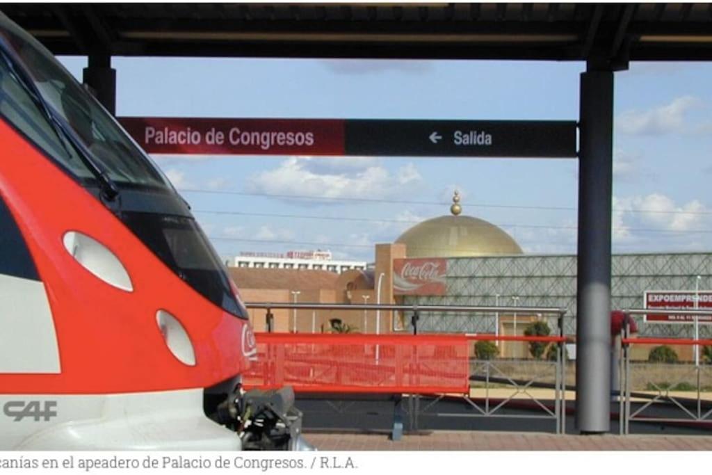 Fibes Apartamento Con Parking Gratis Sevilla Exteriör bild